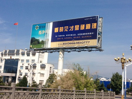 三面翻廣告牌的優(yōu)勢